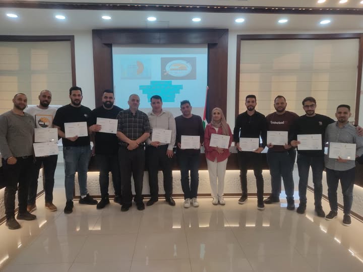 "اختتام دورة لغة عبري مستوى مبتدئ "