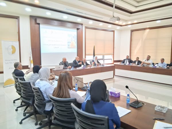 غرفة تجارة وصناعة محافظة رام الله والبيرة تنظم ورشة عمل حول الصحة والسلامة المهنية في منشات الأعمال بالتعاون مع وزارة العمل