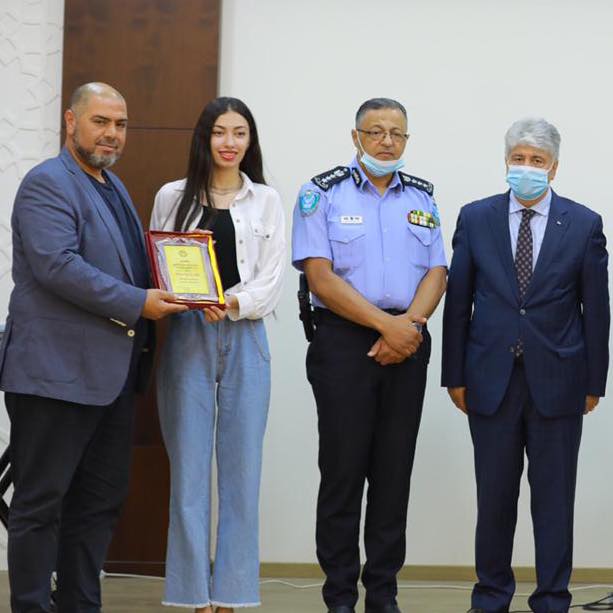 خلال مشاركة الغرفة في حفل تكريم المرأة التونسية التي نظمته جمعية الإخوة الفلسطينية التونسية في مقر الغرفة التجارية